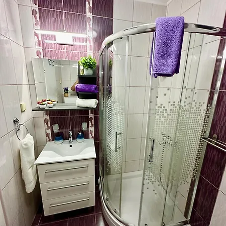 Apartment Nadahome Sombor's Retreat - With Fast Wifi And Free Parking Sombor