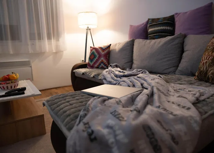 Nadahome - With Fast Wifi And Free Parking Apartament *